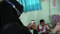 Sebanyak 420 anak menerima vaksin COVID-19 dosis 1 di sekolah ini.