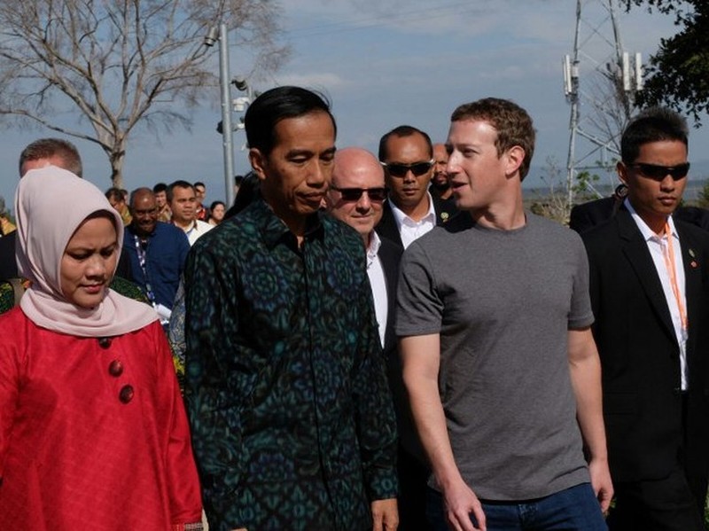 fotoinet pertemuan presiden jokowi dan mark zuckerberg tahun 2016