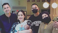 Hal tersebut terlihat saat Kaesang berkunjung ke rumah Raffi Ahmad dan Nagita Slavina. Foto: Instagram Raffi Ahmad