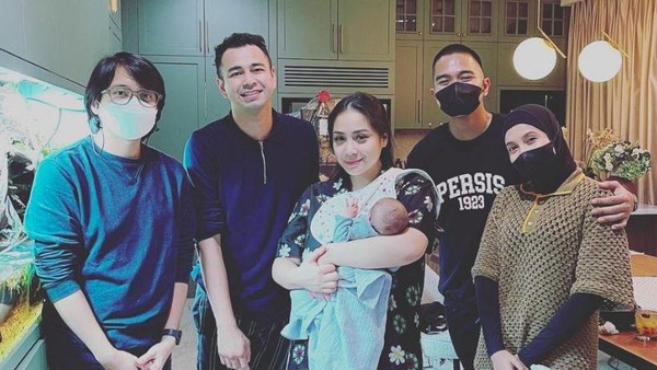 Cie... Kaesang Mulai Berani Rangkul Nadya Arifta