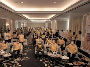 Kolaborasi Dengan Golkar Institute, Sarmuji: Anak Muda Jangan Alergi Politik