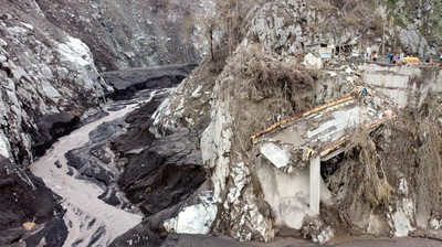 Kondisi Jembatan Gladak Perak yang Putus Tersapu Lahar Semeru