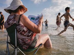 Terkesima dengan Karya Jawara Kontes Street Photos AAP Magazine