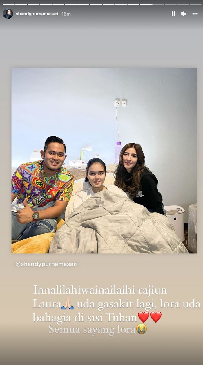 Laura Anna Postingan Laura Anna meninggal dunia.