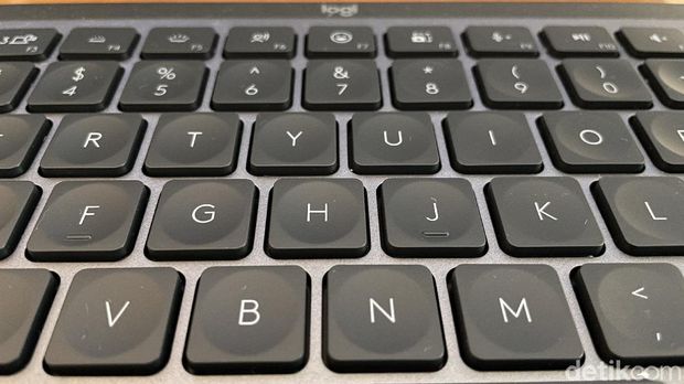 Logitech MX Keys Mini Logitech MX Keys Mini