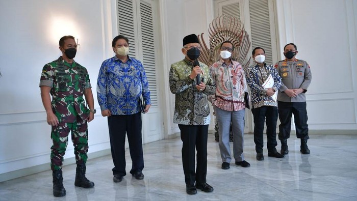 Maruf Amin jumpa pers usai rapat masalah Papua
