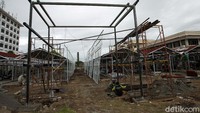Sekretaris Daerah DIY Kadarmanta Baskara Aji mengatakan relokasi akan dilakukan serentak ke dua tempat, yaitu eks Bioskop Indra dan eks kantor Dinas Pariwisata DIY. Proses relokasi ini akan bertahap dengan target awal Februari seluruh proses telah selesai. Pius Erlangga/Detikcom