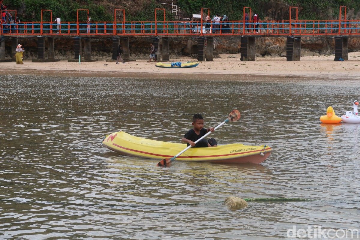 Pantai Drini di Gunungkidul