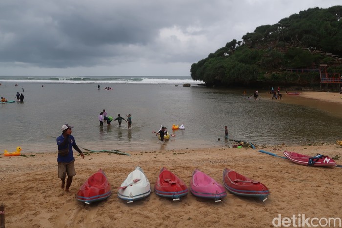 Pantai Drini di Gunungkidul