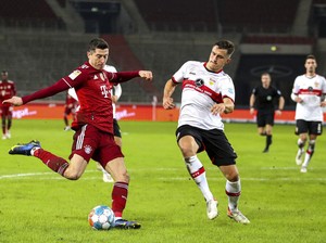 Lewandowski Bikin Gol Lagi, Menuju Rekor Baru