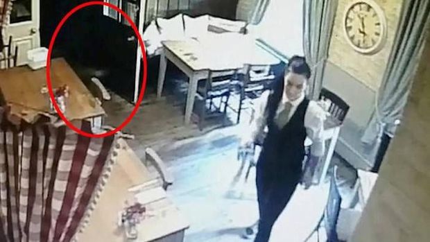 Terkenal Angker, Banyak Penampakan Misterius di Restoran hingga Bar Ini