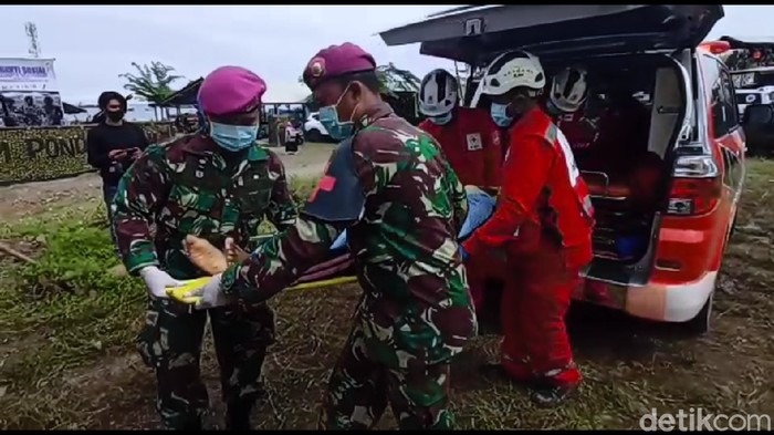 TNI AL Gelar Simulasi Bencana.