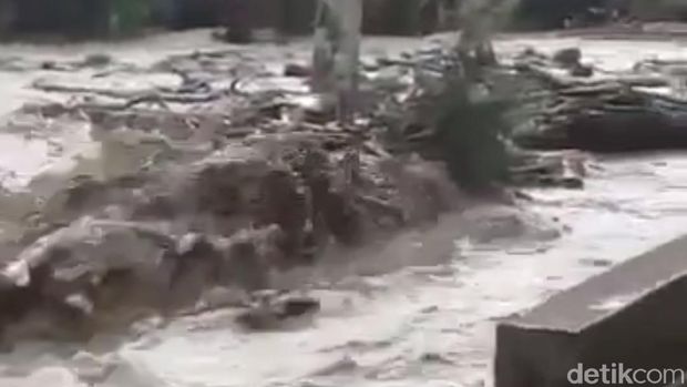 banjir lahar dingin