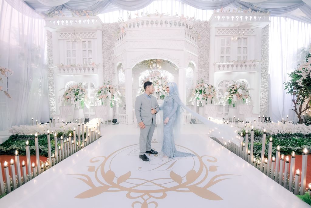 Dekorasi pernikahan viral di gang sempit.