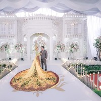 Video itu ada salah satu pembawa acara yang rekam dan di upload di TikTok awalnya, dia nggak nyangka banget videonya bakal viral. Waktu itu videonya tembus di 1 juta Views dalam waktu 14 jam setelah upload, sedangkan sekarang sudah total views sudah 3,8 juta Views dalam waktu 3 hari, ungkap Renhad kepada Wolipop lewat pesan singkat. Foto: Dok/@mingart.decoration_karawang.