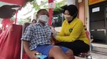 Ekspresi Anak-anak Semarang Divaksin COVID-19