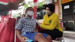 Ekspresi Anak-anak Semarang Divaksin COVID-19
