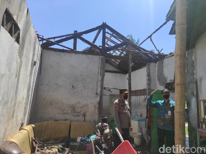 gempa jember