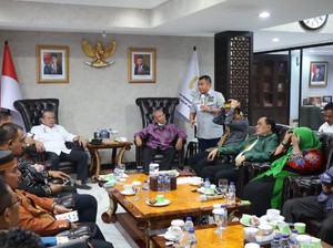 Gugat Ambang Batas 20%, Raja dan Sultan Nusantara Bakal Sambangi MK