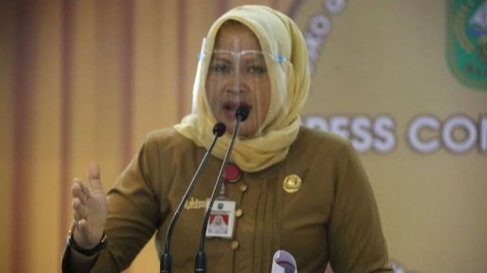 Kadis Kominfo Riau, Rahima Erna, meninggal dunia akibat terpapar COVID-19. Rahima baru 2 pekan dilantik Gubernur Riau Syamsuar. (dok Istimewa)