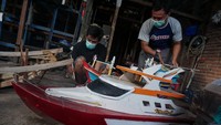 Satu unit miniatur membutuhkan waktu pembuatan selama 1 hingga 2 bulan. 