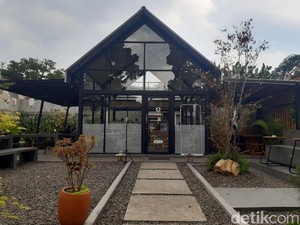 Beda! Bogor Punya Coffee Shop Bergaya Jepang Buat Alternatif