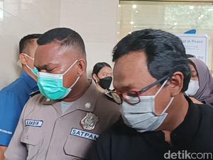 Momen Ayah Gaga Muhammad Hadiri Upacara Tutup Peti Laura Anna