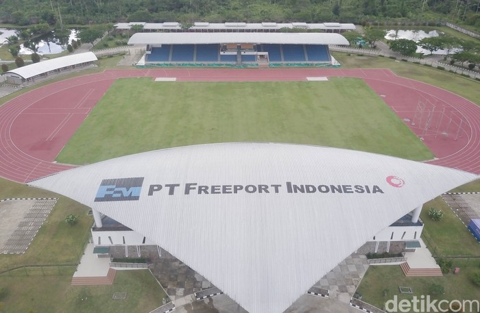 Foto aerial Mimika Sport Complex yang dibangun PT Freeport Indonesia di Kabupaten Mimika, Papua. Pembangunan kompleks olahraga senilai 33 juta dolar AS tersebut diperuntukkan bagi pelaksanaan PON 2020.