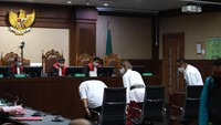 Namun perhatian justru tertuju ke penampilan Nia Ramadhani. Foto: Palevi/detikcom