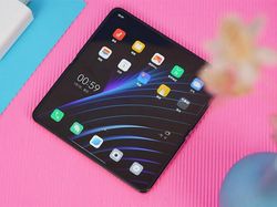 Menggodanya Oppo Find N, HP Layar Lipat Rp 17 Jutaan