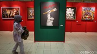 Pameran seni rupa ini berjudul Bersama dalam Beda, Berbeda dalam Sama.