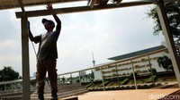 Saat ini pembangunan Taman Energi dan panel surya belum semuanya rampung.