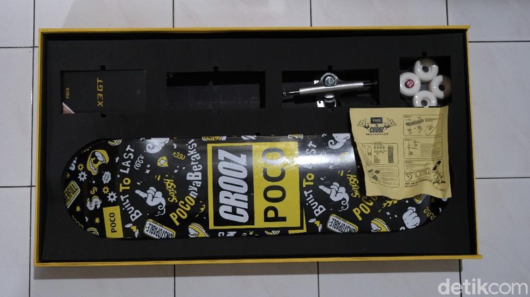 Poco X3 GT Crooz