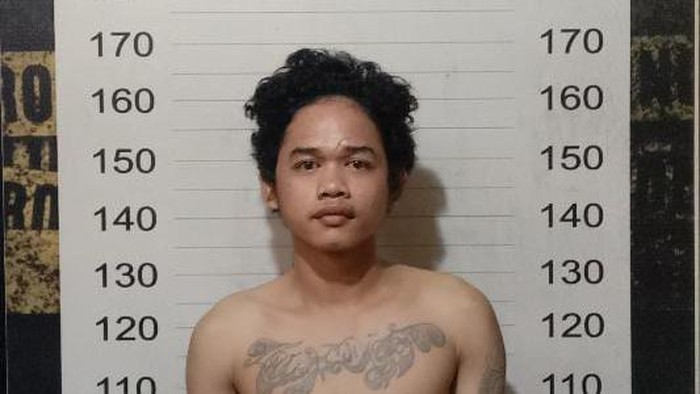 Tampang 4 pengantar jenazah anarkis di Kota Makassar.