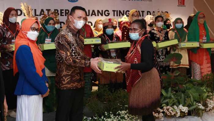 Askrindo terus mendorong perjuangan guru PAUD dari Sabang hingga Merauke untuk meningkatkan pengetahuan dan/atau keterampilan dasar dalam pengasuhan anak usia dini.