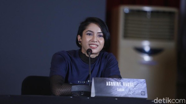 Aghniny Haque Curhat Jadi Pacar Iqbaal Ramadhan dan Silat dengan High Heels