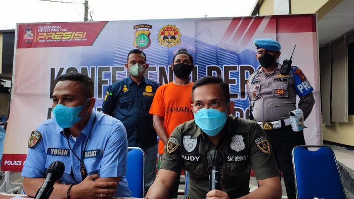 Atlet MMA Maryo Jambormias ditangkap polisi di Depok