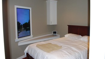 Kamar dan berbagai ruangannya bergaya hotel satu kamar hingga kondominium dan penthouse bertingkat. Foto: Survivalcondo.com