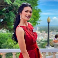 Carla Yules, Miss World Indonesia 2021 sejak beberapa minggu lalu telah berada di Puerto Rico untuk menjalani berbagai aktivitas menjelang malam penobatan Miss World 2021. Sayangnya, hal buruk yang tidak diinginkan terjadi. Carla dan sejumlah wakil dari berbagai negara lainnya terinfeksi virus Corona. Foto: dok. Instagram/@carlayules