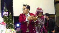 Wajah panik Danang DA terlihat jelas. Hemas Nura juga terlihat sedih. Foto: dok. Channel Youtube Danang Official