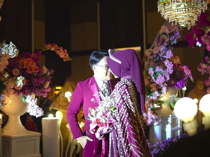 Pesta unduh mantu Danang DA dan Hemas Nura