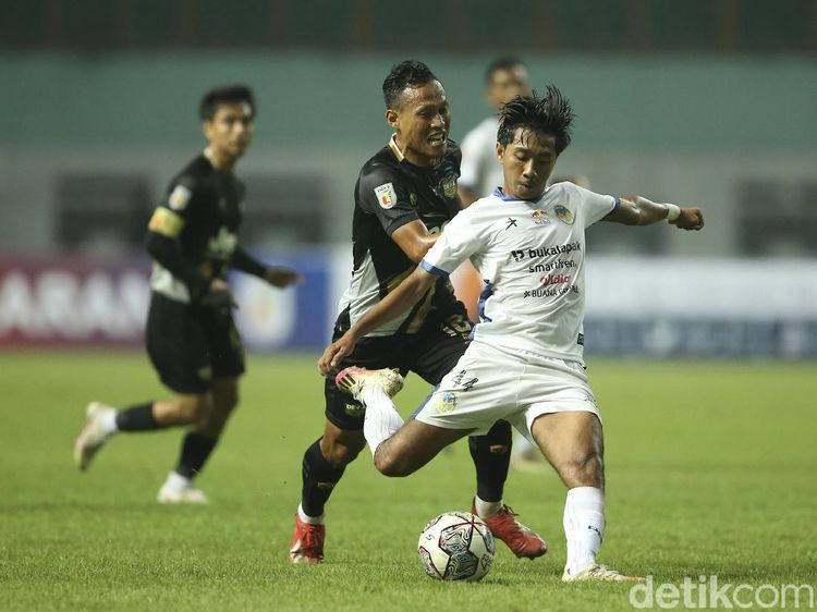 Lihat Lagi Sengitnya Dewa United Vs PSIM yang Berakhir Imbang 2-2