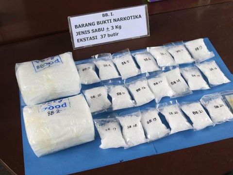 Dua upaya penyelundupan narkotika dari Malaysia digagalkan Bea Cukai Tarakan dan BNNP Kaltara. Sebanyak 3 pelaku ditangkap terkait dua kasus tersebut. (dok Istimewa)