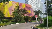 Selain berolahraga di area outdoor, traveler yang ingin belanja juga bisa mampir ke Lagoon Avenue, pusat perbelanjaan yang masih berada di dalam kawasan Grand Kamala Lagoon. Lengkap sudah! (Tiara Rosana/detikTravel)