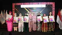 Ikatan Pengusaha Muslimah Indonesia (Ipemi) bekerjasama dengan majalah IPEMI kembali menggelar Kegiatan Anugerah Penghargaan Perempuan Inspirasi Indonesia dan peluncuran buku PII 2021.