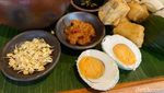 Mantap Lur! Sego Rawon dan Tempe Mendoan di Java Dancer Coffee