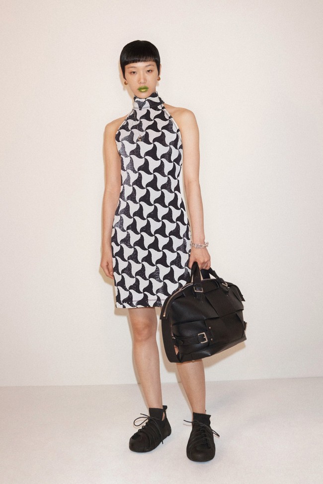 Inilah karya terakhir desainer Daniel Lee untuk Bottega Veneta. Foto:  dok. Courtesy Bottega Veneta