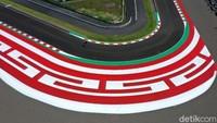 Ada tiga tikungan spesial karena memiliki motif tenun subahnale, yaitu tikungan 10, 16, dan 17. (Rachman_punyaFOTO)