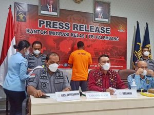 Ngajar Pakai Visa Kunjungan, WN Sudan Dideportasi dari Sumsel