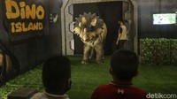 Dalam area ini pengunjung ditunjukkan hewan prasejarah yang kerap muncul dalam beberapa film Hollywood karena wujudnya yang besar dan menegangkan.